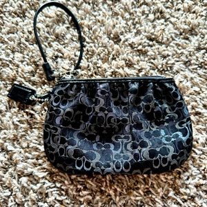 Coach Women's Wristlet Signature C Black